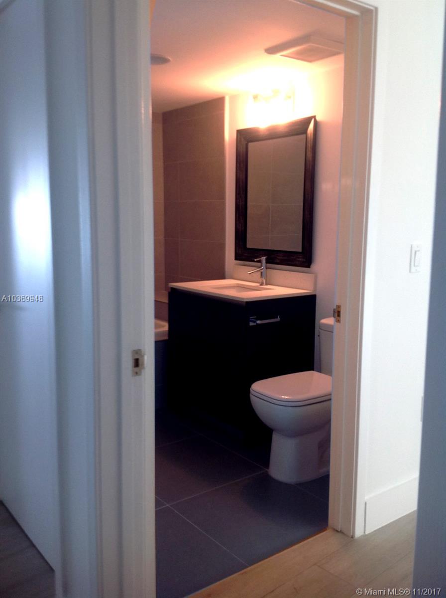 PELORO CONDO - Residential Lease