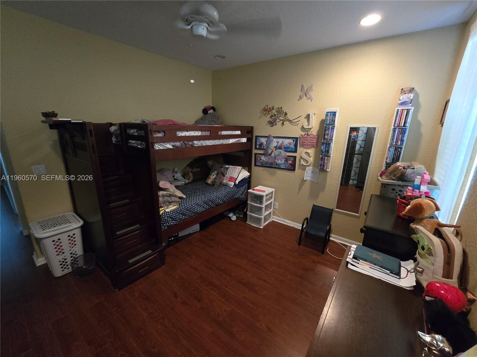 CANTERBURY AT QUANTUM VIL - Residential