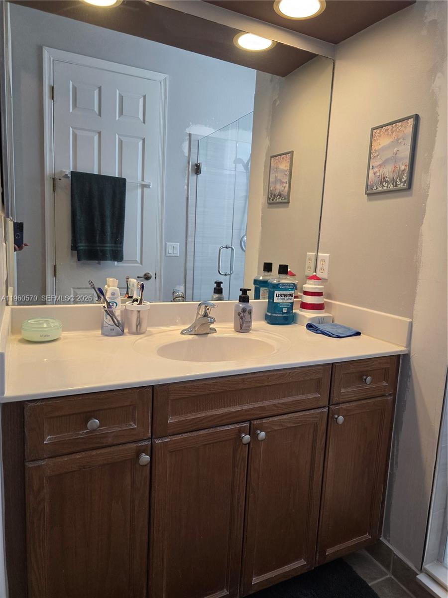 CANTERBURY AT QUANTUM VIL - Residential