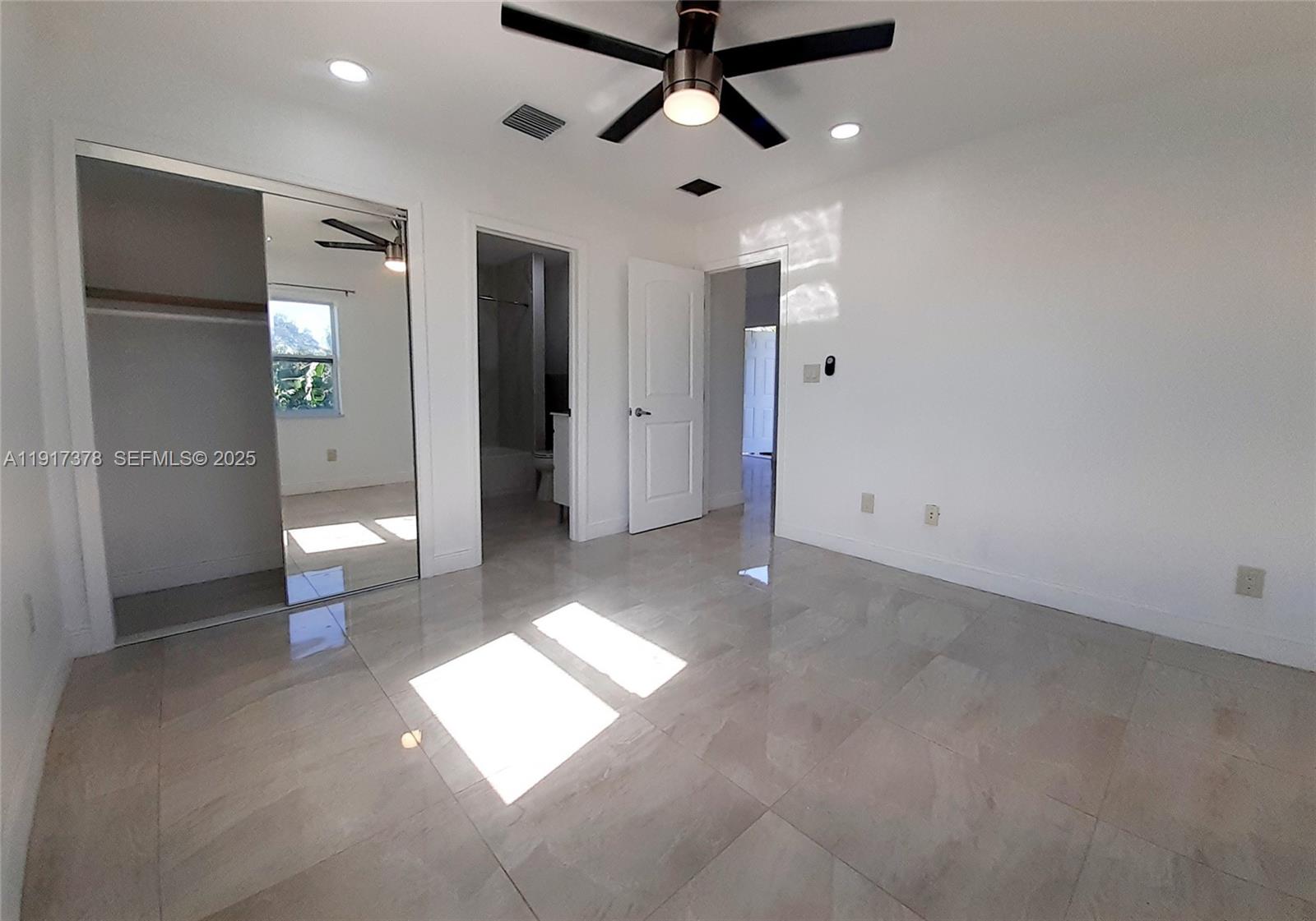 FLA FRUIT LANDS CO - Residential Lease