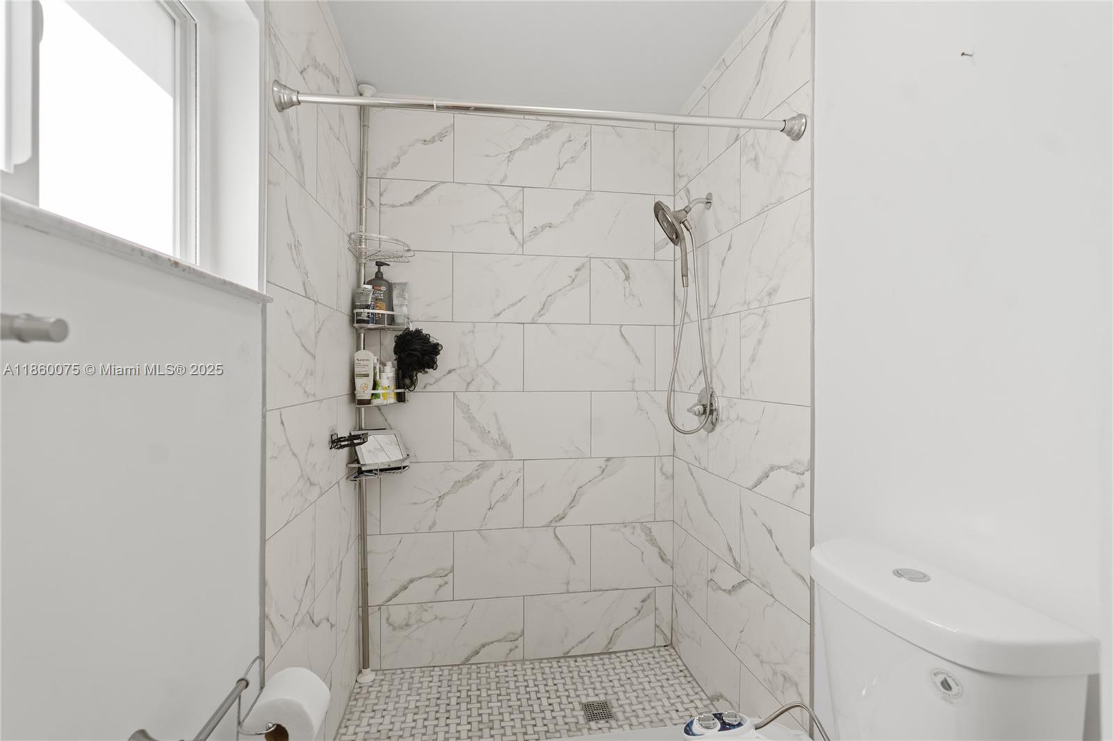 SPRINGTREE WEST - Residential