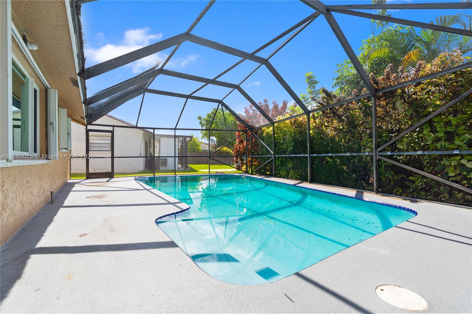 9338 NW 47th STREET