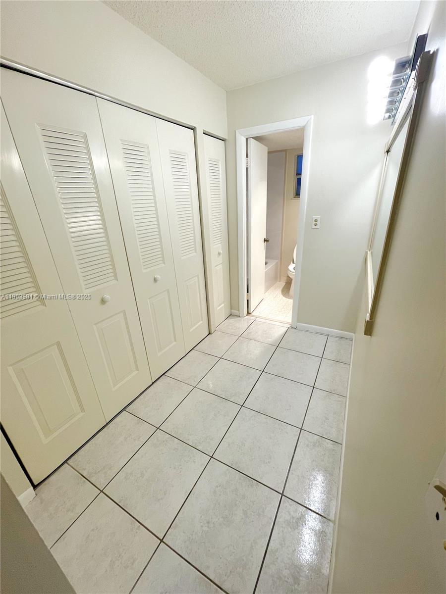 POLYNESIAN GARDENS CONDOM - Residential Lease