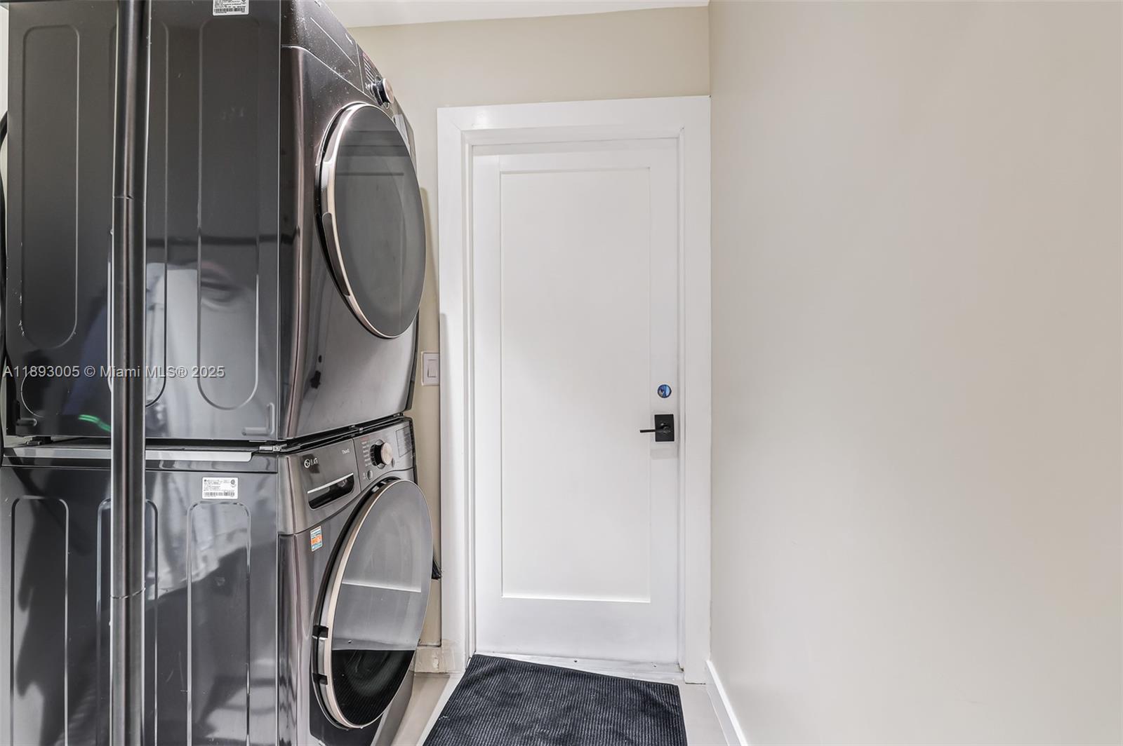 CHAPEL TRAIL II - Residential