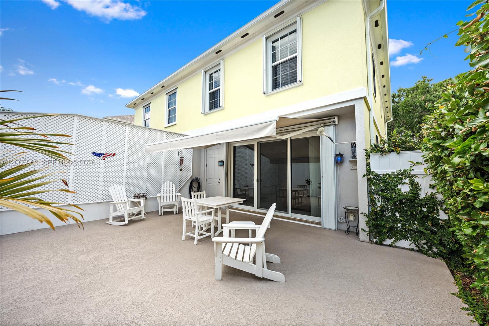CAMBRIDGE AT ABACOA - Residential