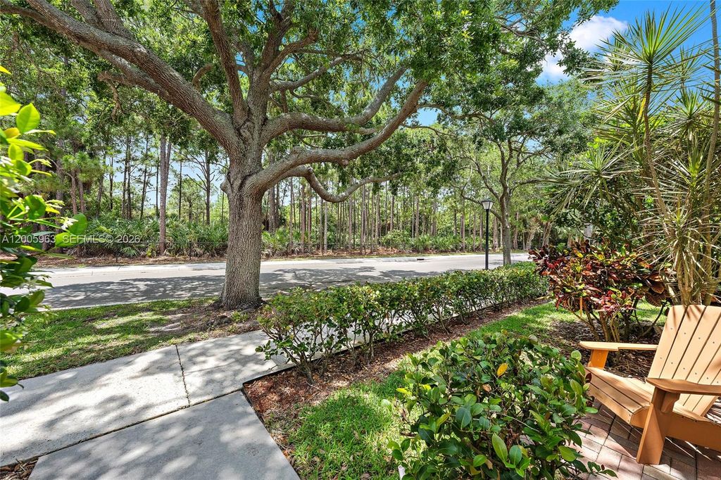 Photo of 119 Andover Drive, Jupiter, FL 33458 (MLS # A12005963)