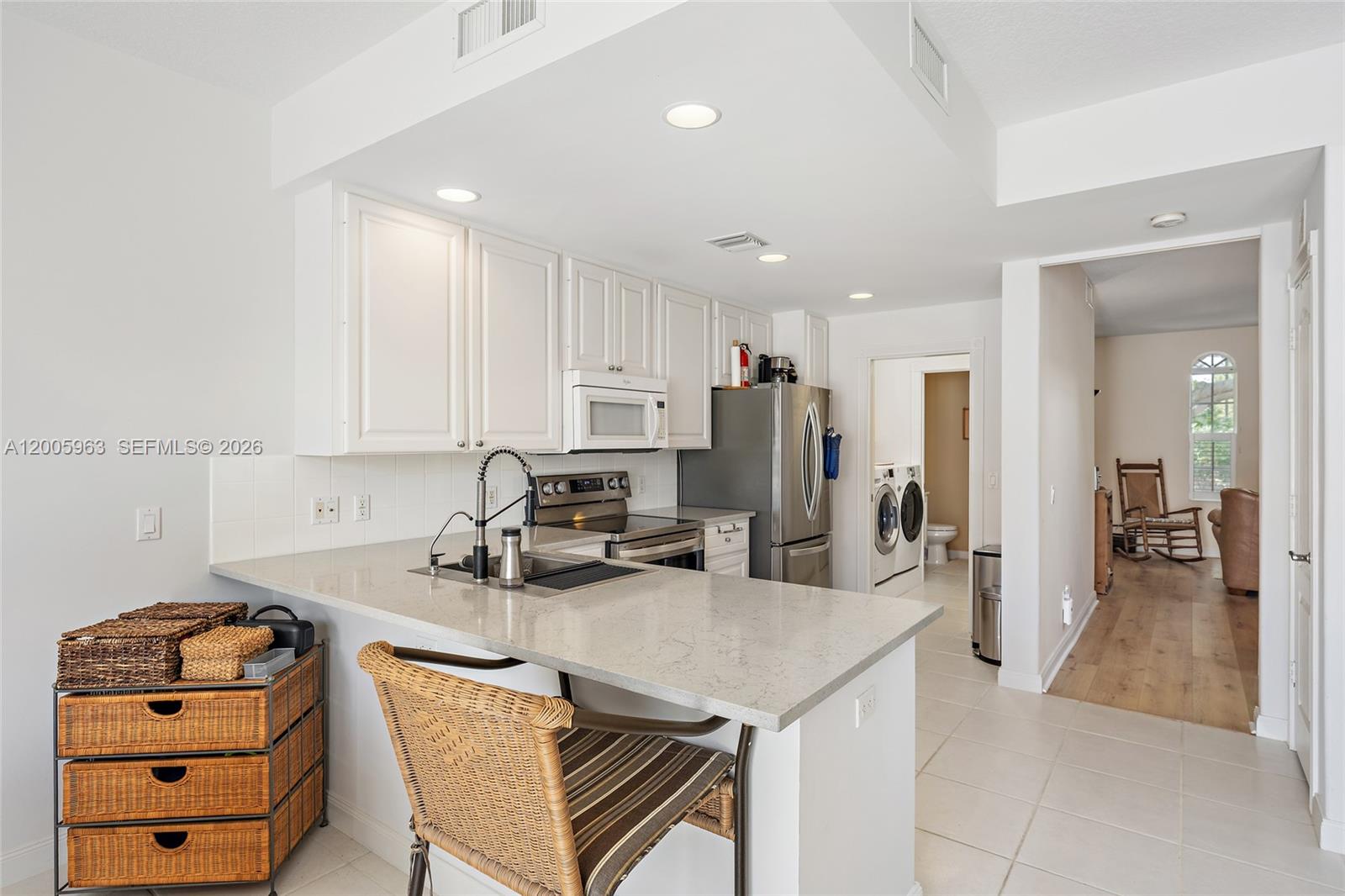 CAMBRIDGE AT ABACOA - Residential