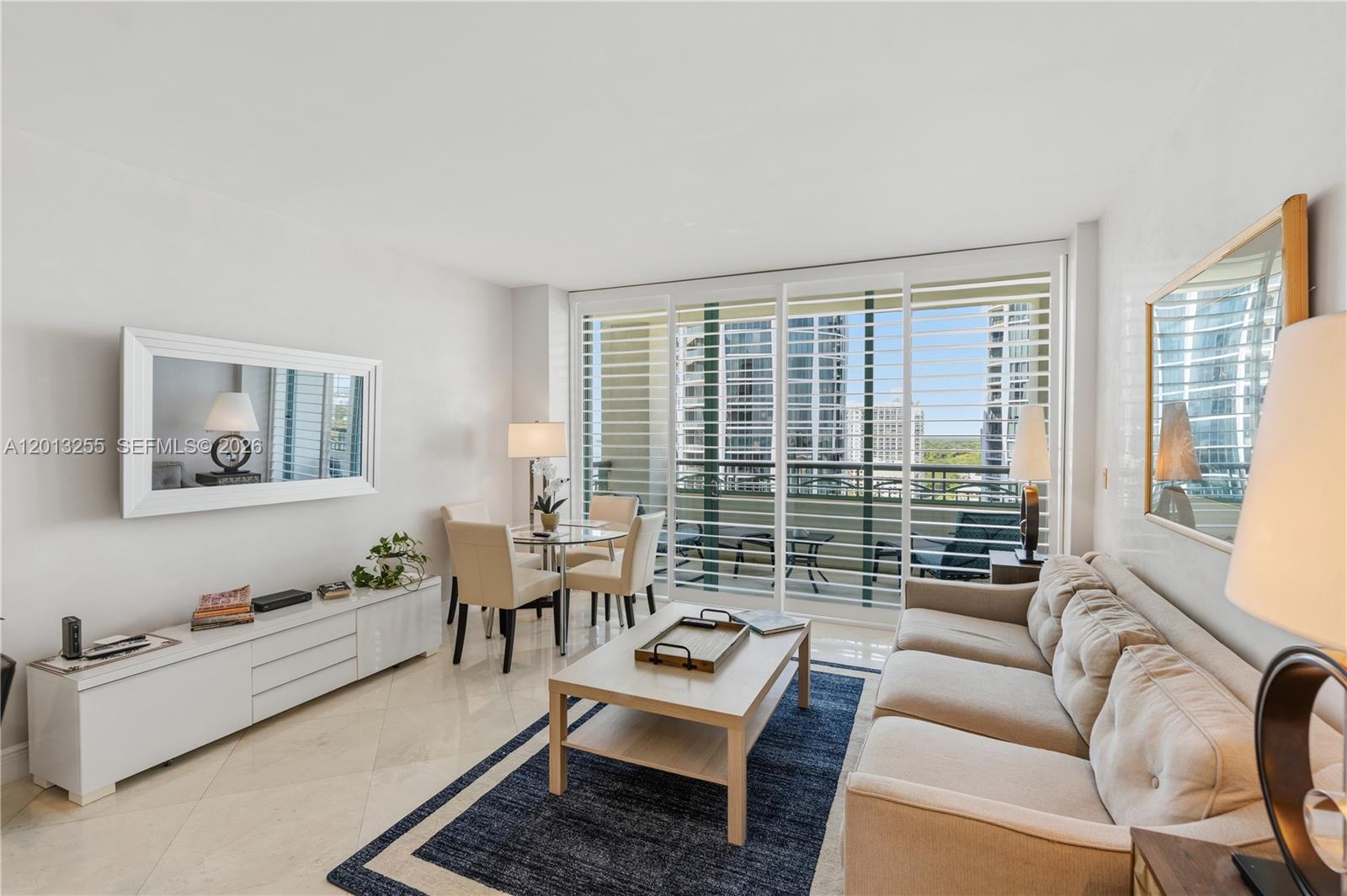 3350 SW 27 AV 1603