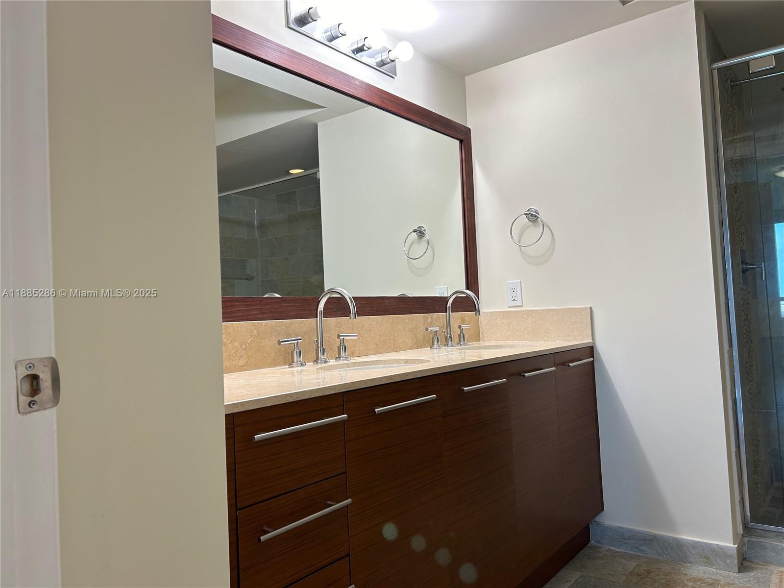 TAO SAWGRASS CONDOMINIUM - Residential Lease