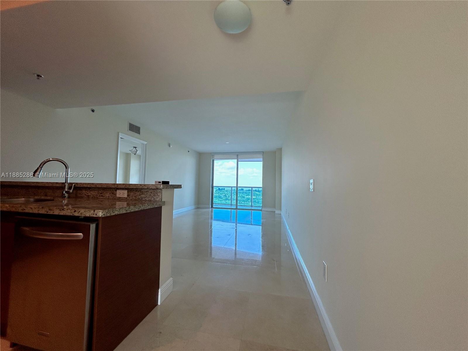 TAO SAWGRASS CONDOMINIUM - Residential Lease