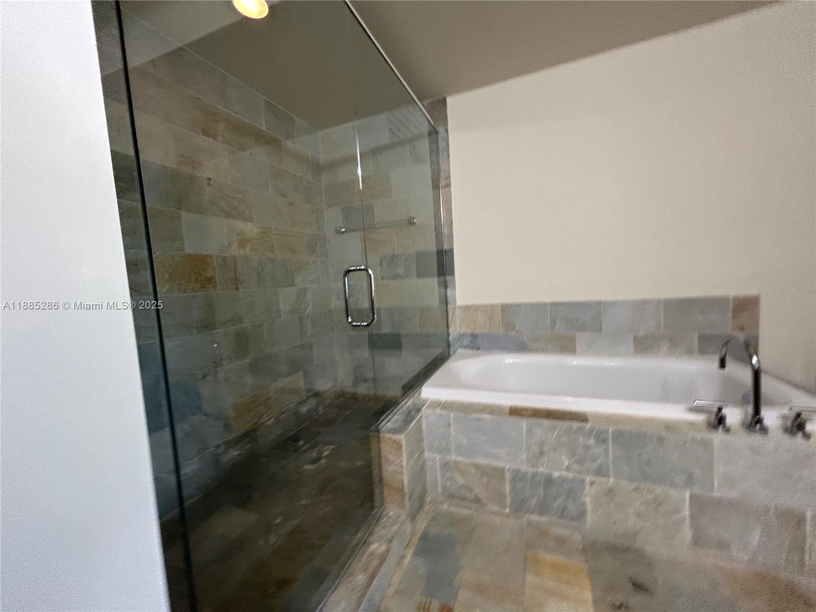 TAO SAWGRASS CONDOMINIUM - Residential Lease