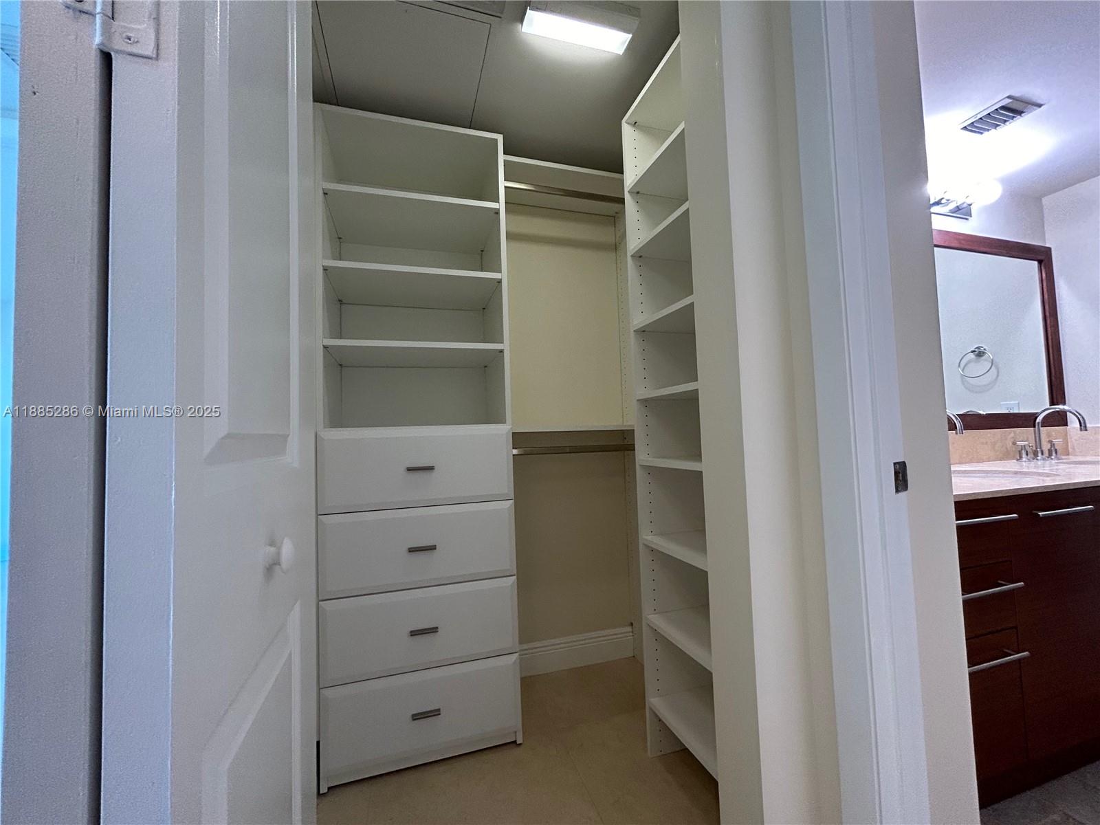TAO SAWGRASS CONDOMINIUM - Residential Lease