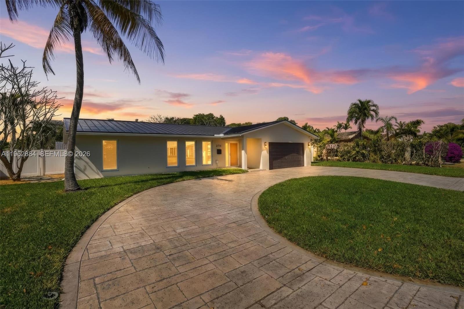 COLONIAL RIDGE - Residential