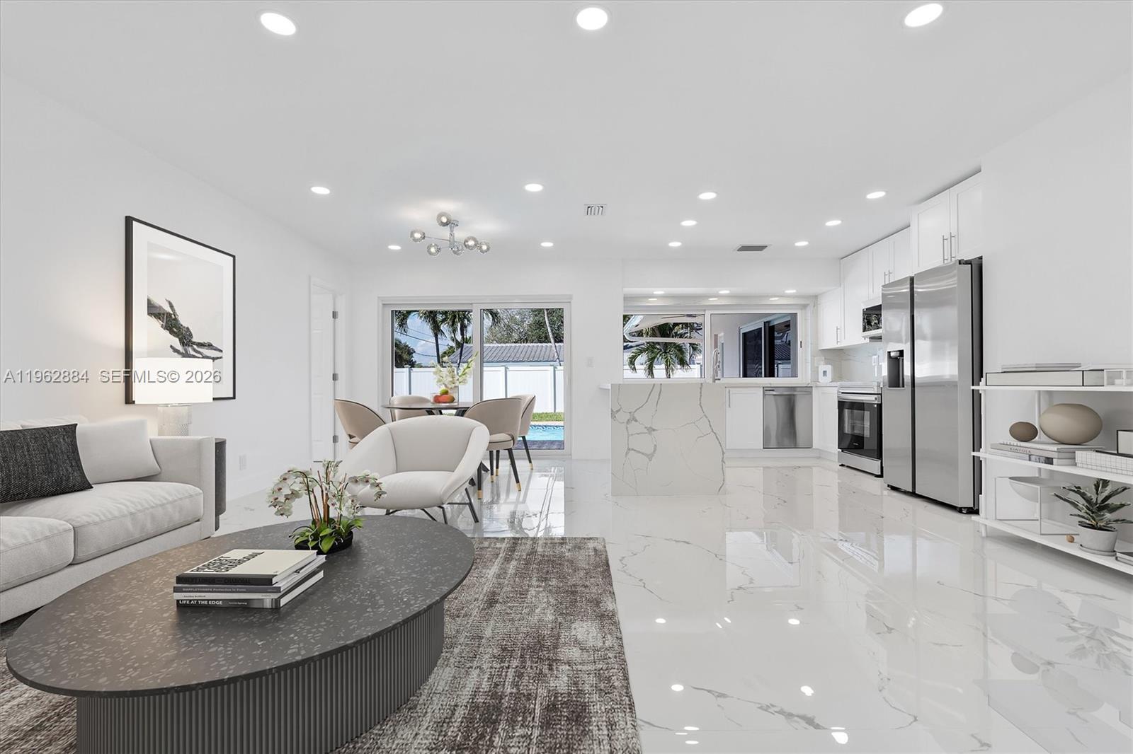 COLONIAL RIDGE - Residential