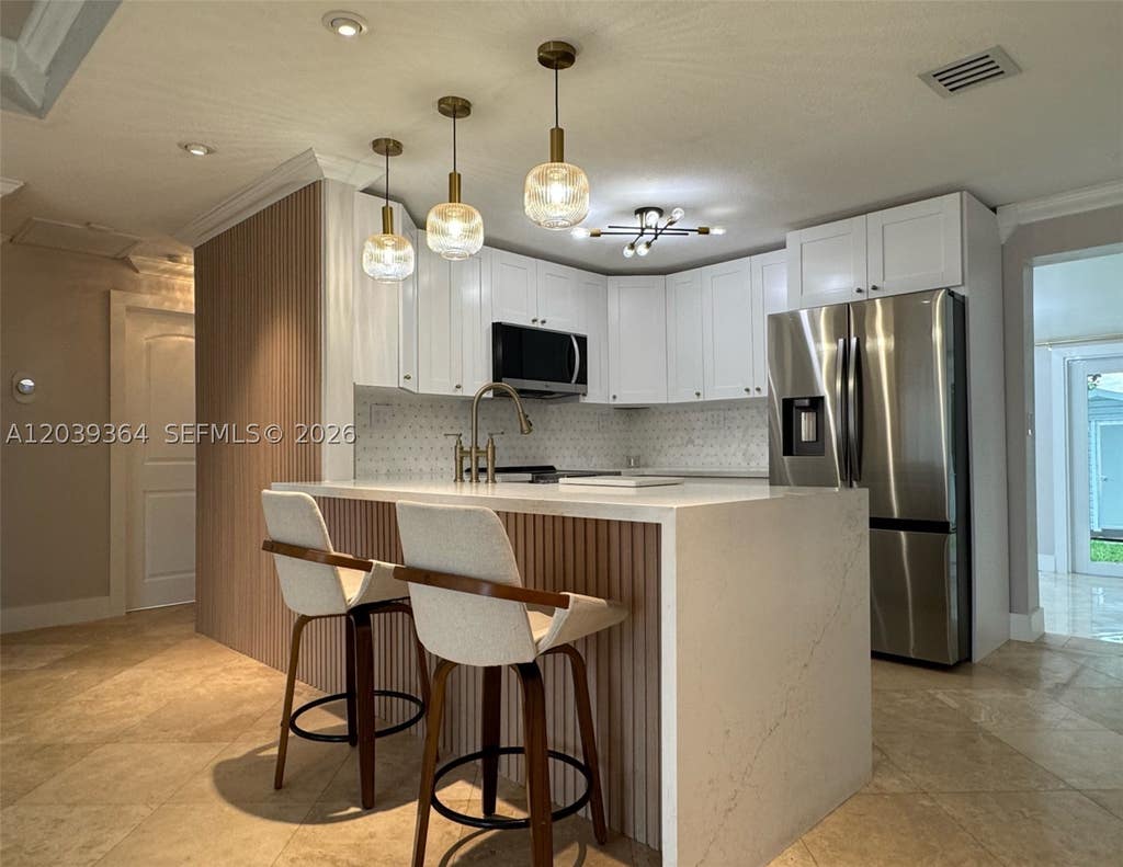 Photo of 2181 SW 50th Ave, Fort Lauderdale, FL 33317 (MLS # A12039364)