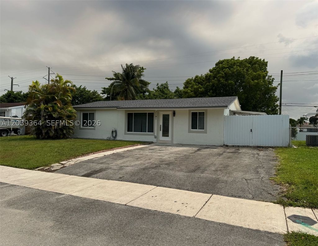 Photo of 2181 SW 50th Ave, Fort Lauderdale, FL 33317 (MLS # A12039364)