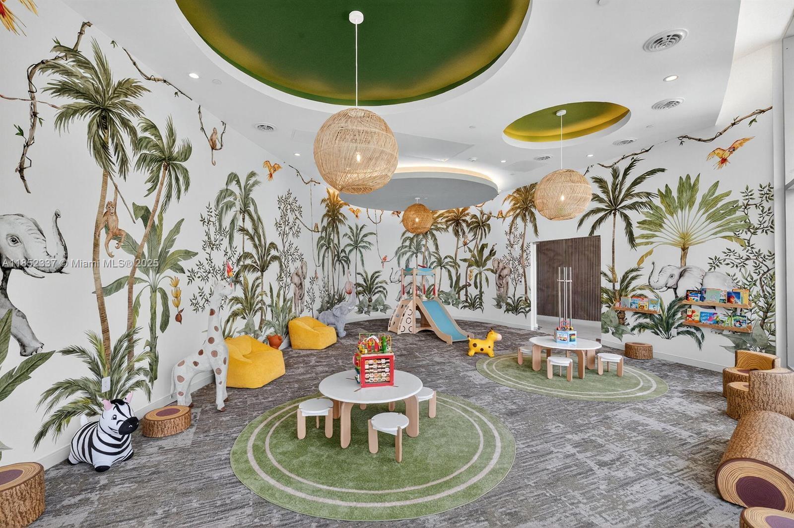 ARIA RESERVE - Residential