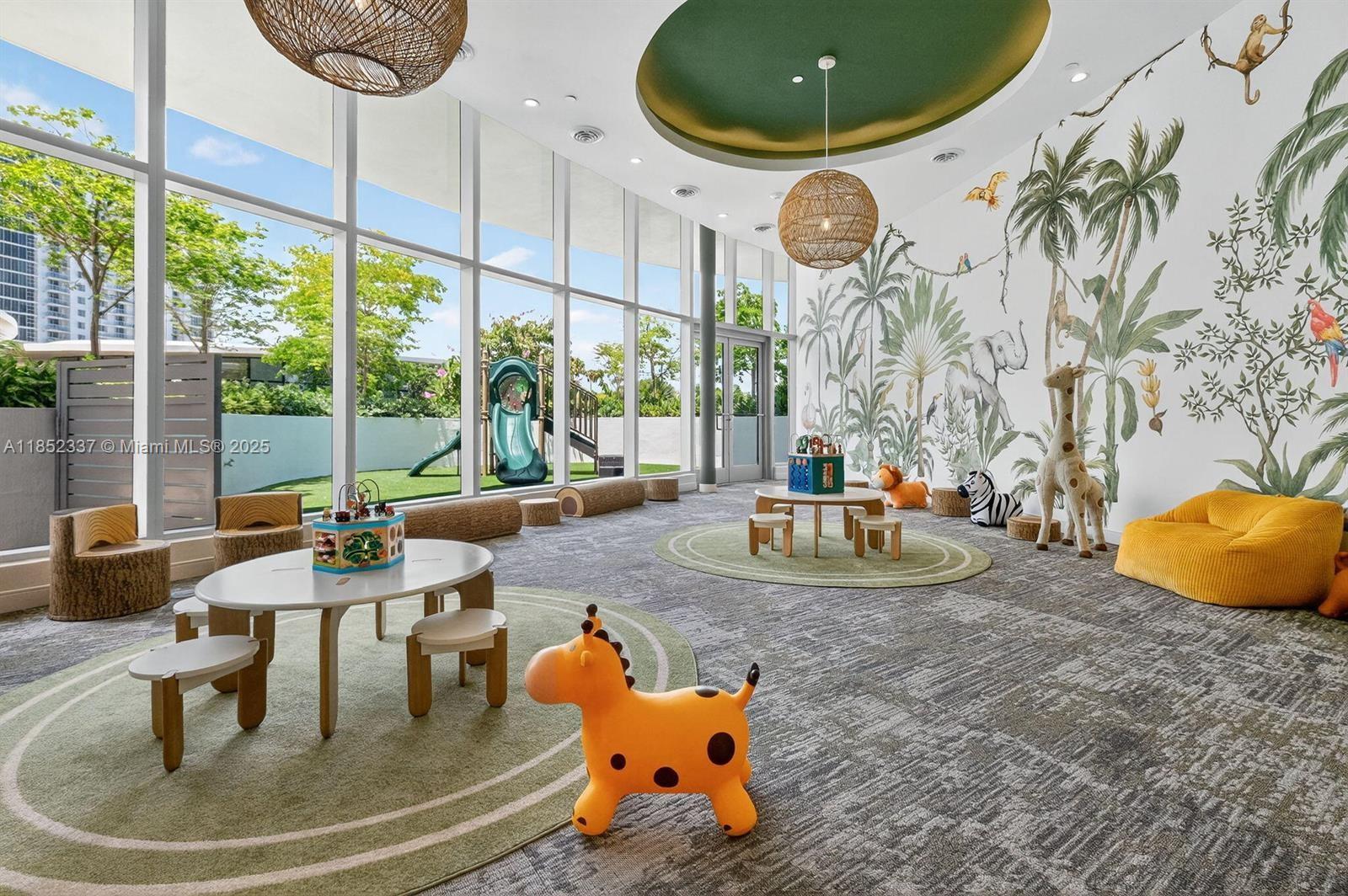 ARIA RESERVE - Residential