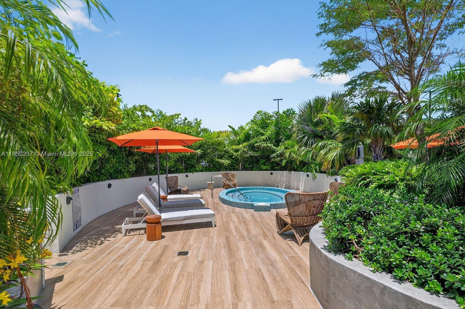 ARIA RESERVE - Residential