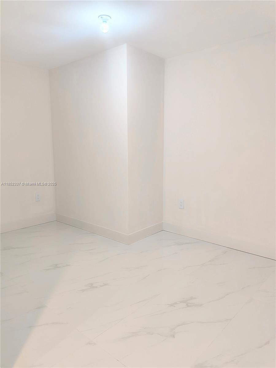 ARIA RESERVE - Residential