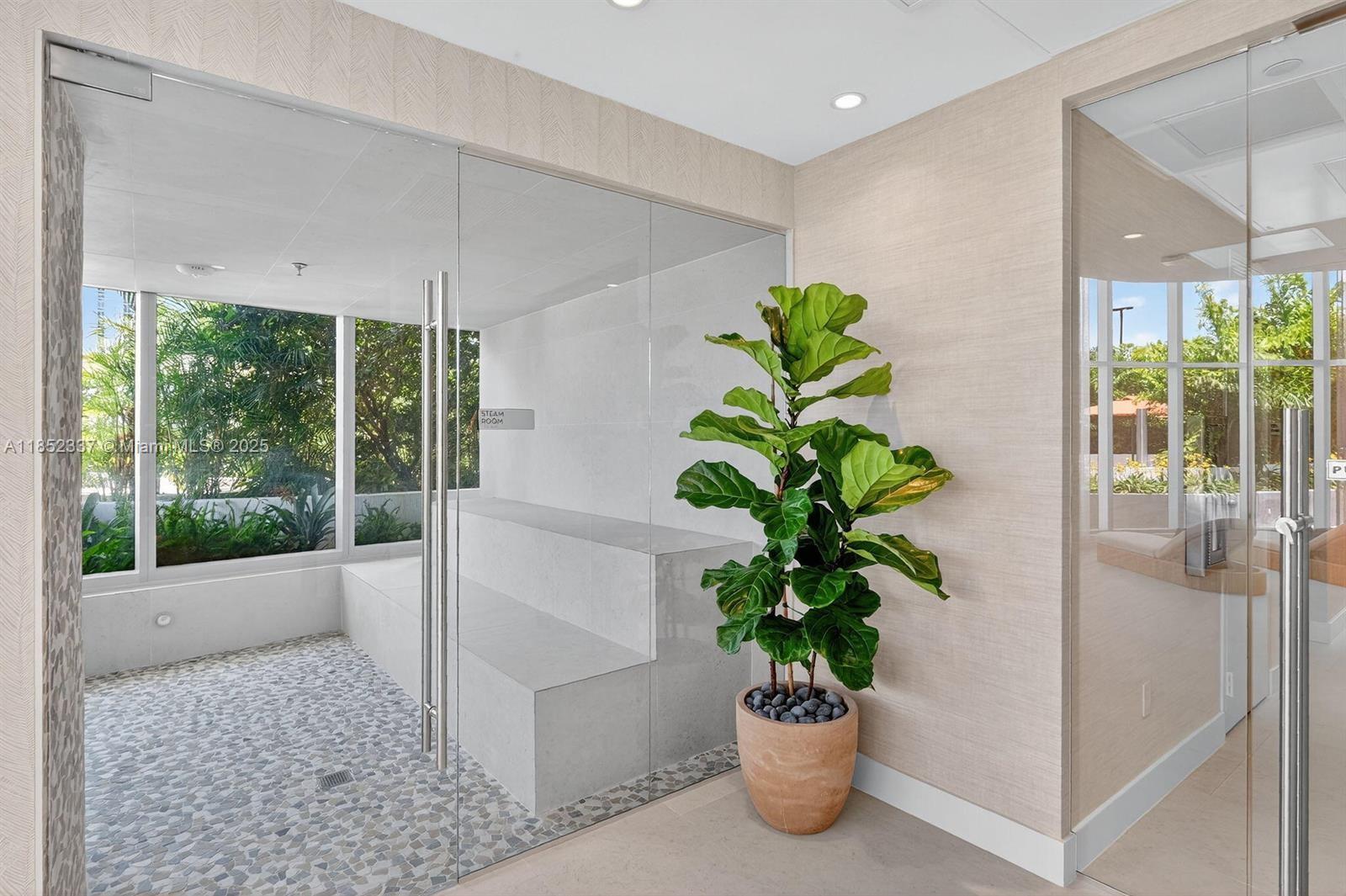 ARIA RESERVE - Residential