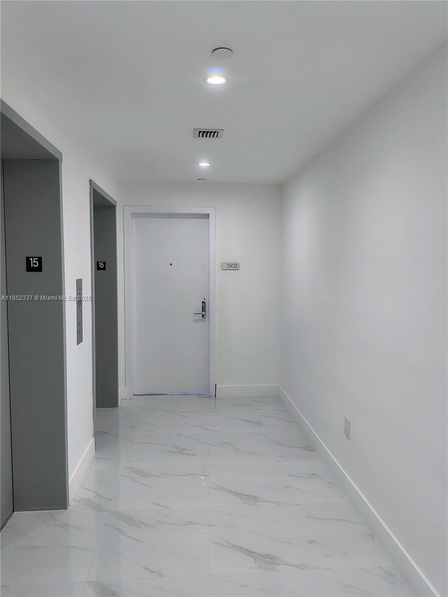 700 NE 24 Street 1502