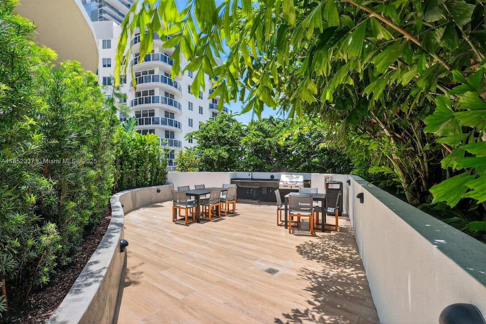 ARIA RESERVE - Residential