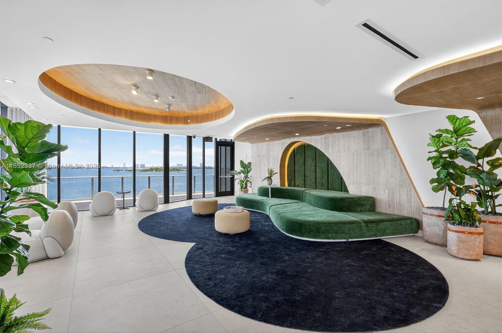 ARIA RESERVE - Residential