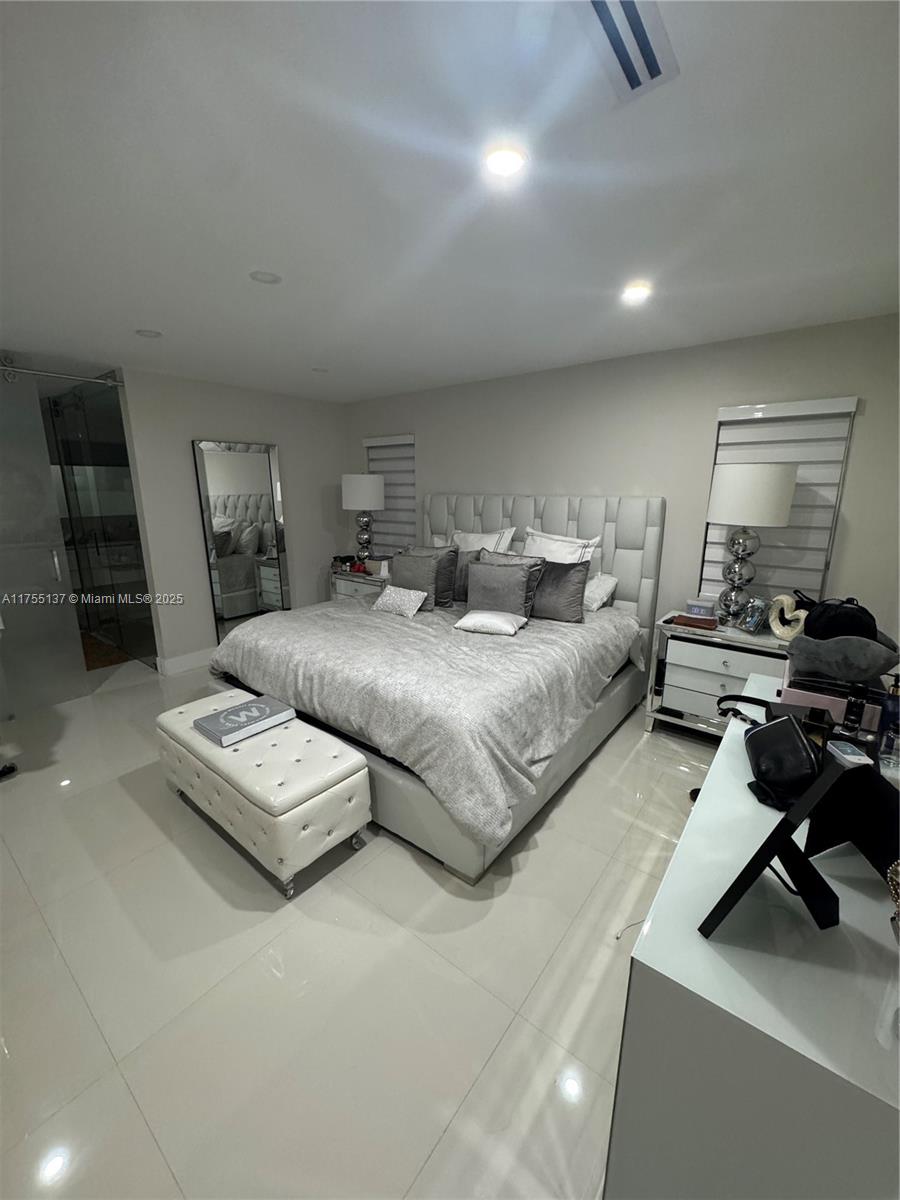 VISTA ALEGRE - Residential