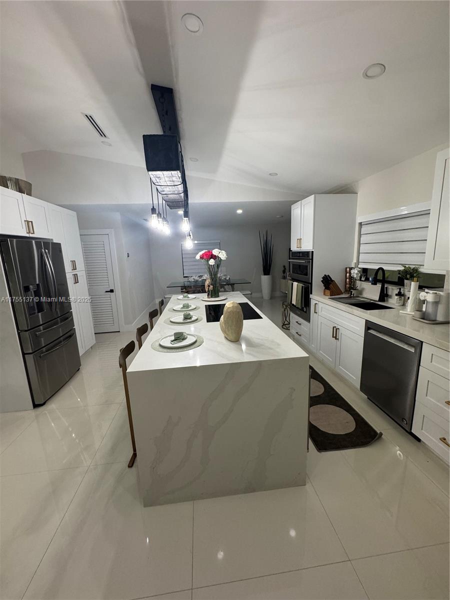 VISTA ALEGRE - Residential
