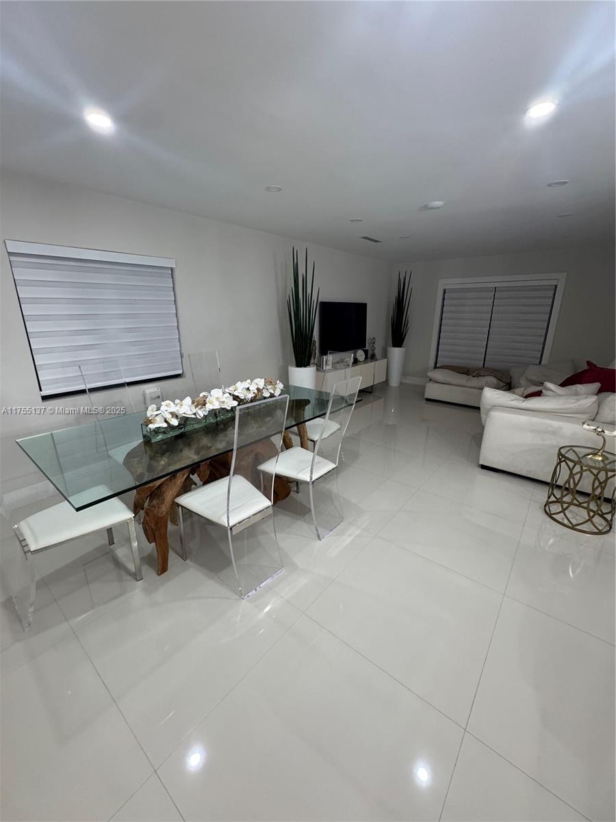VISTA ALEGRE - Residential