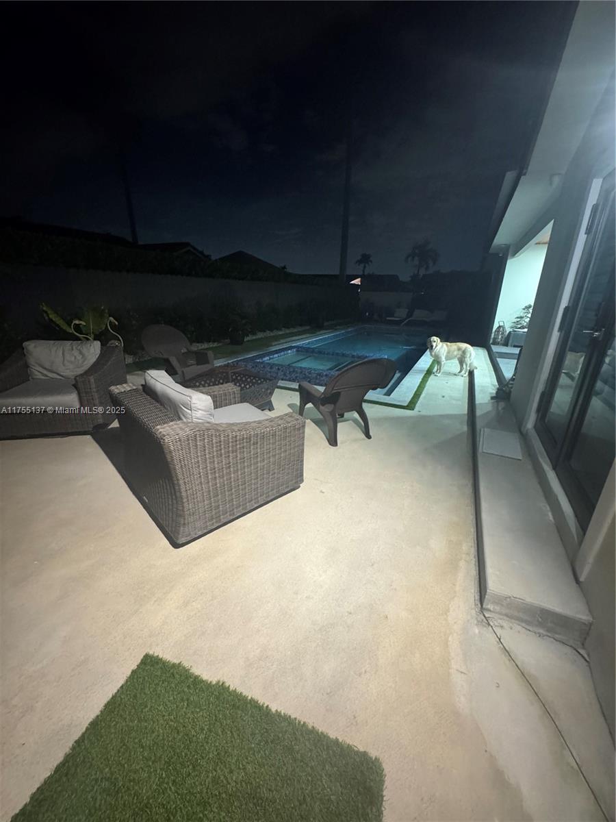 VISTA ALEGRE - Residential