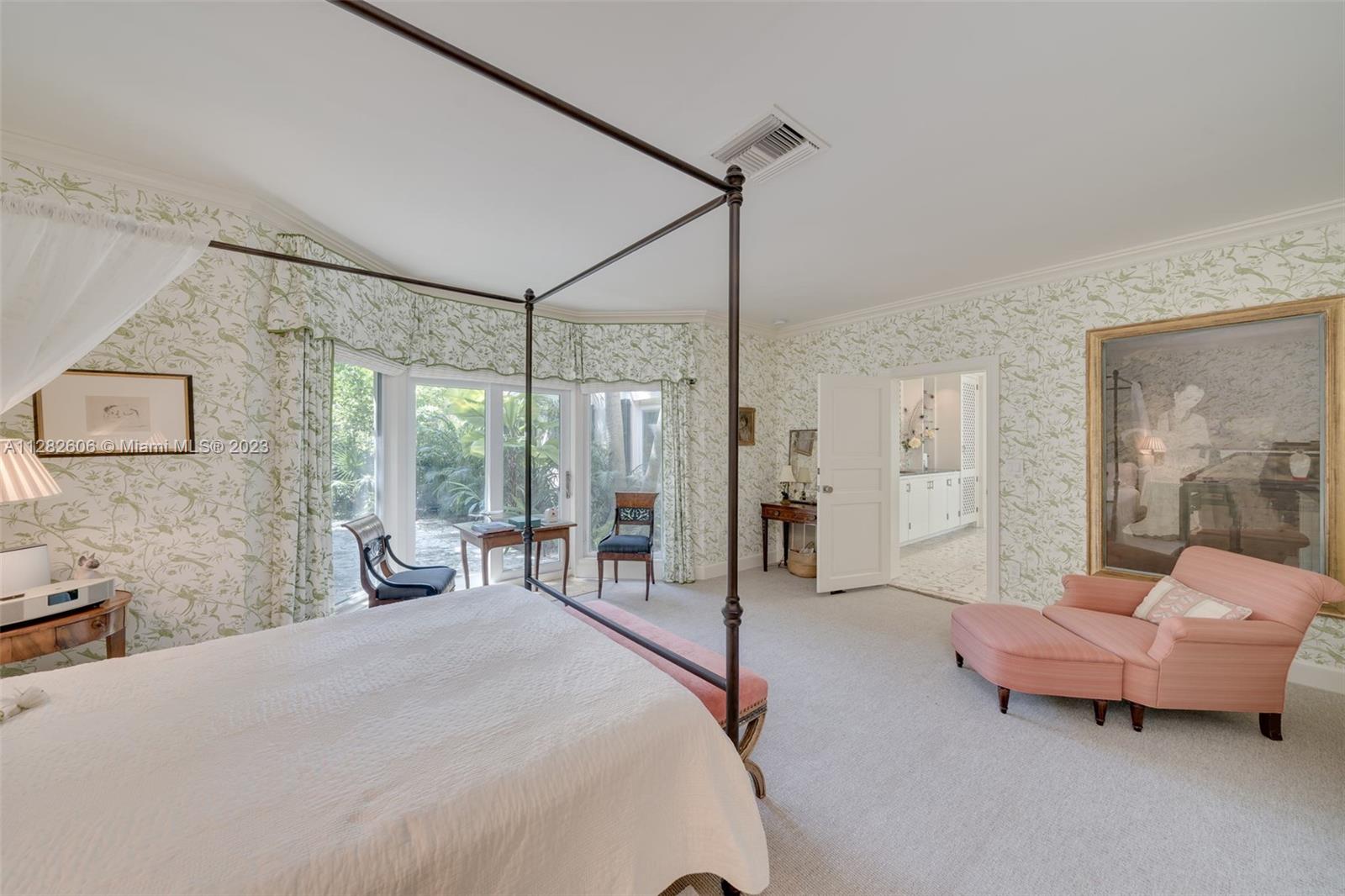 YE LITTLE WOODS 1ST ADDN - Residential