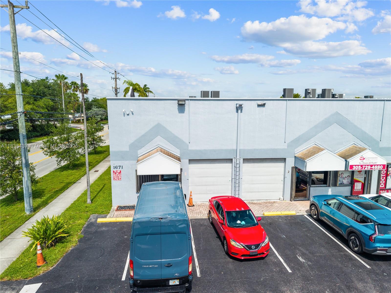 Spacious Exposed Ceiling, Great For mixed use. Please Verify With Local Authorities For Allowed Zoning Use And Requirements. Suite #1 Is Also Available For Lease ( A11838437 ). PROPERTY IS BEING SOLD AS A PACKAGE SUITE 1,2,3,4,& 9. #1-A11838332, #2-A11839124, #3-A11839131, #4-A11839135, #9-A11839141