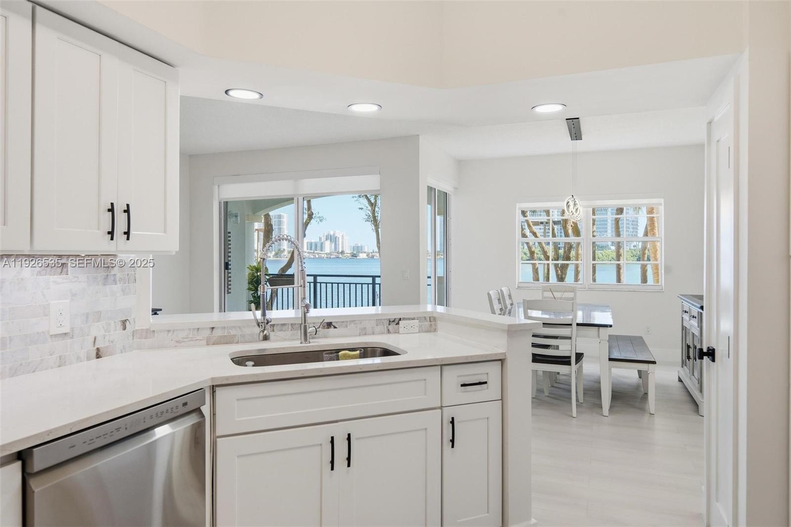 3255 NE 184th St 12210