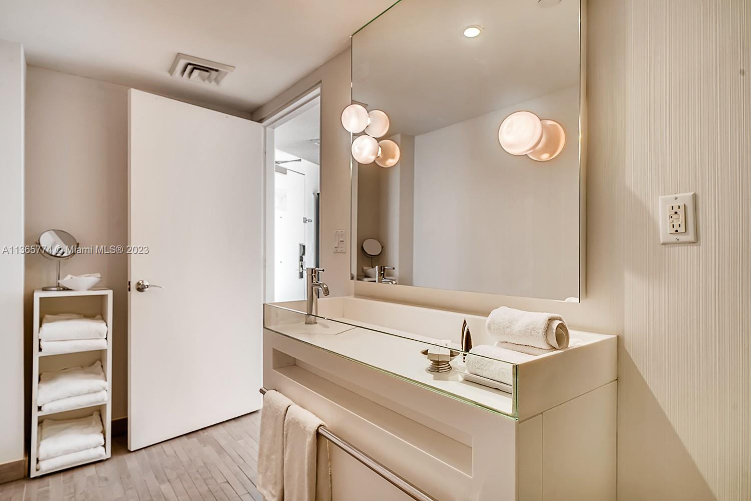 1100 WEST CONDO - Residential Lease