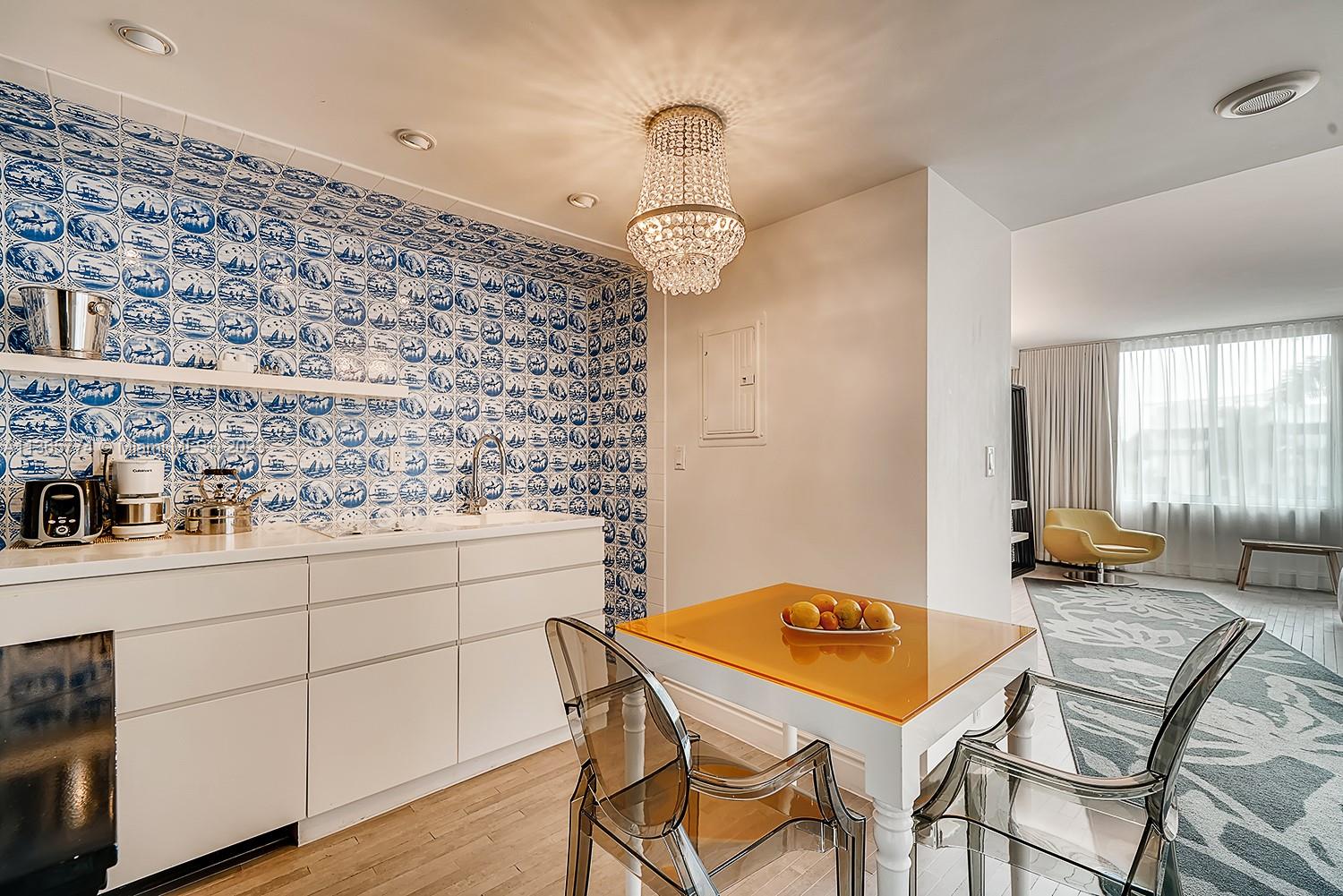 1100 WEST CONDO - Residential Lease