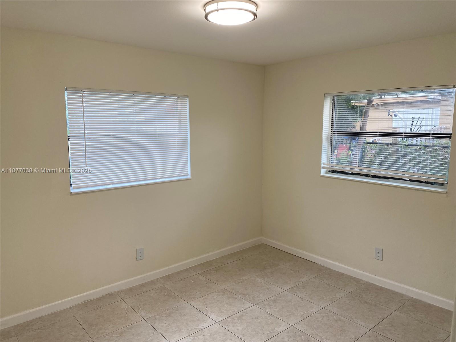 LARKDALE UNIT 6 - Residential Lease