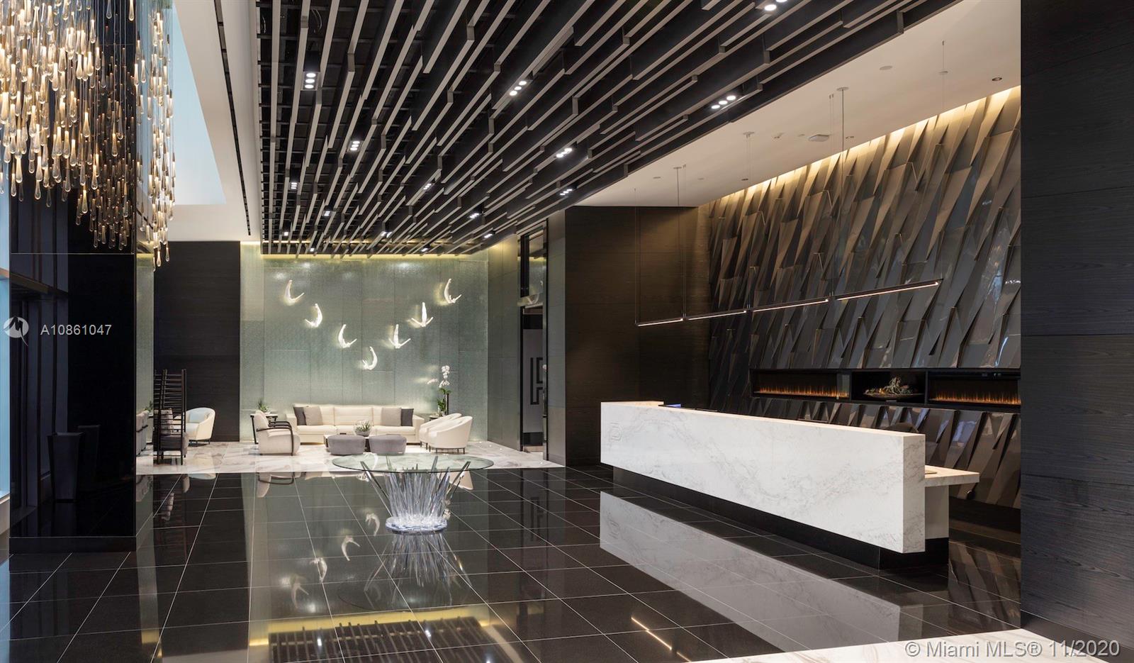 PARAMOUNT MIAMI - Residential