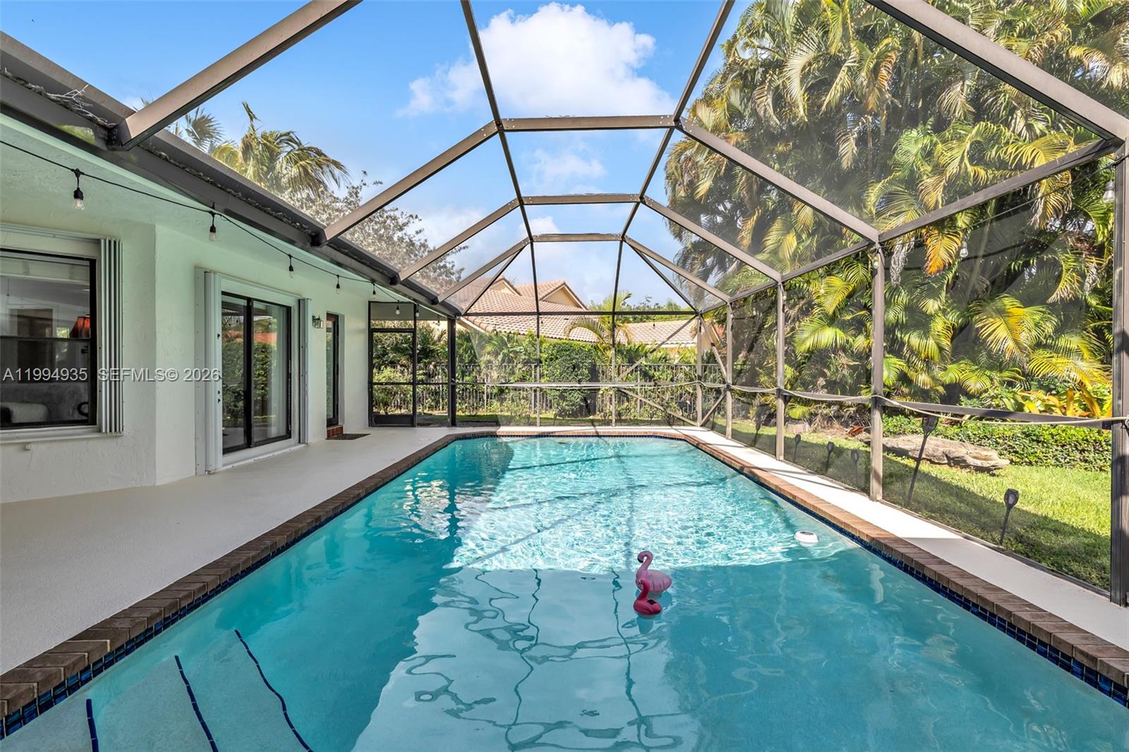 COUNTRY ISLES EXECUTIVE - Residential