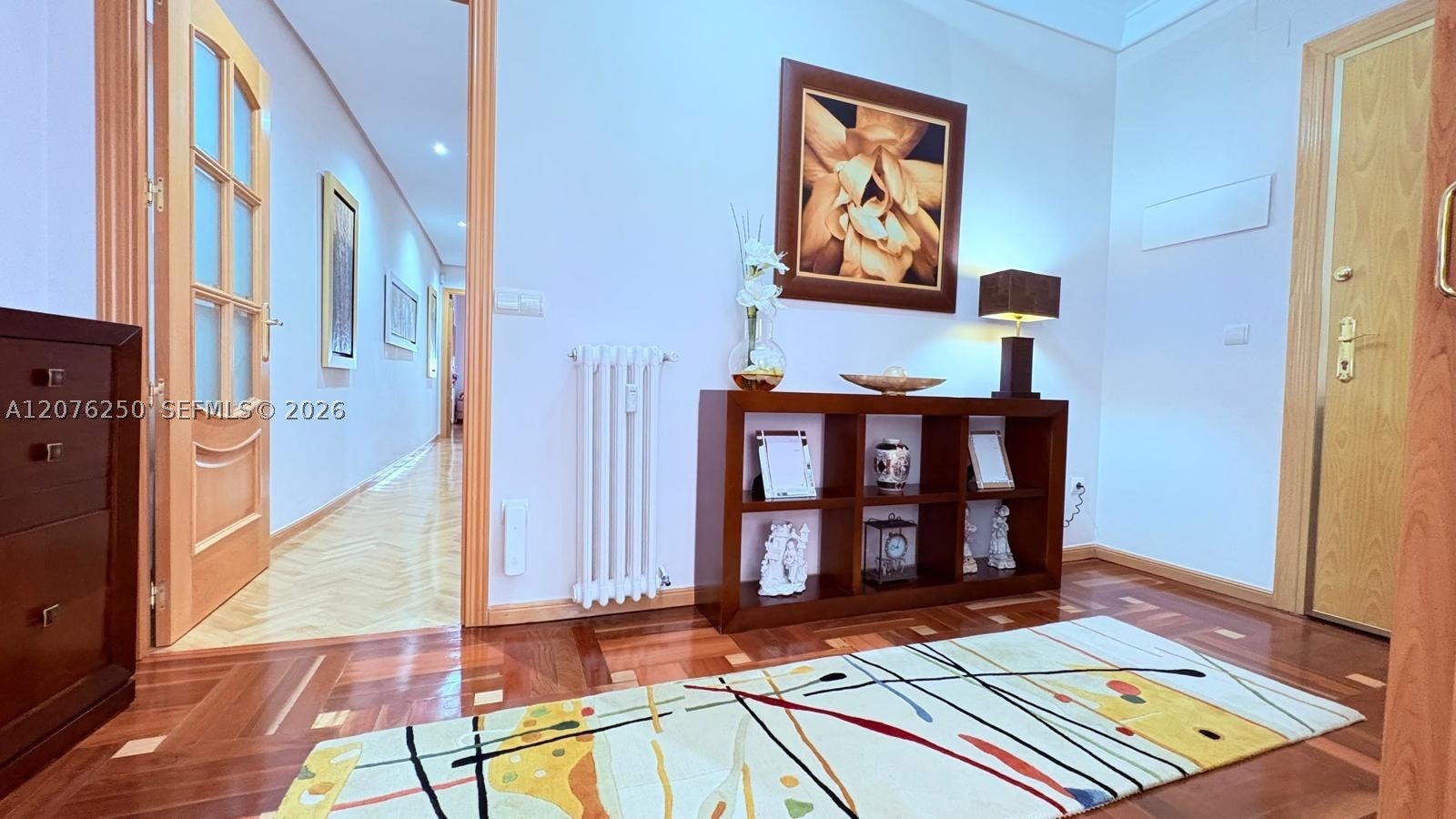 HOUSE IN MADRID CHAMBERY 7