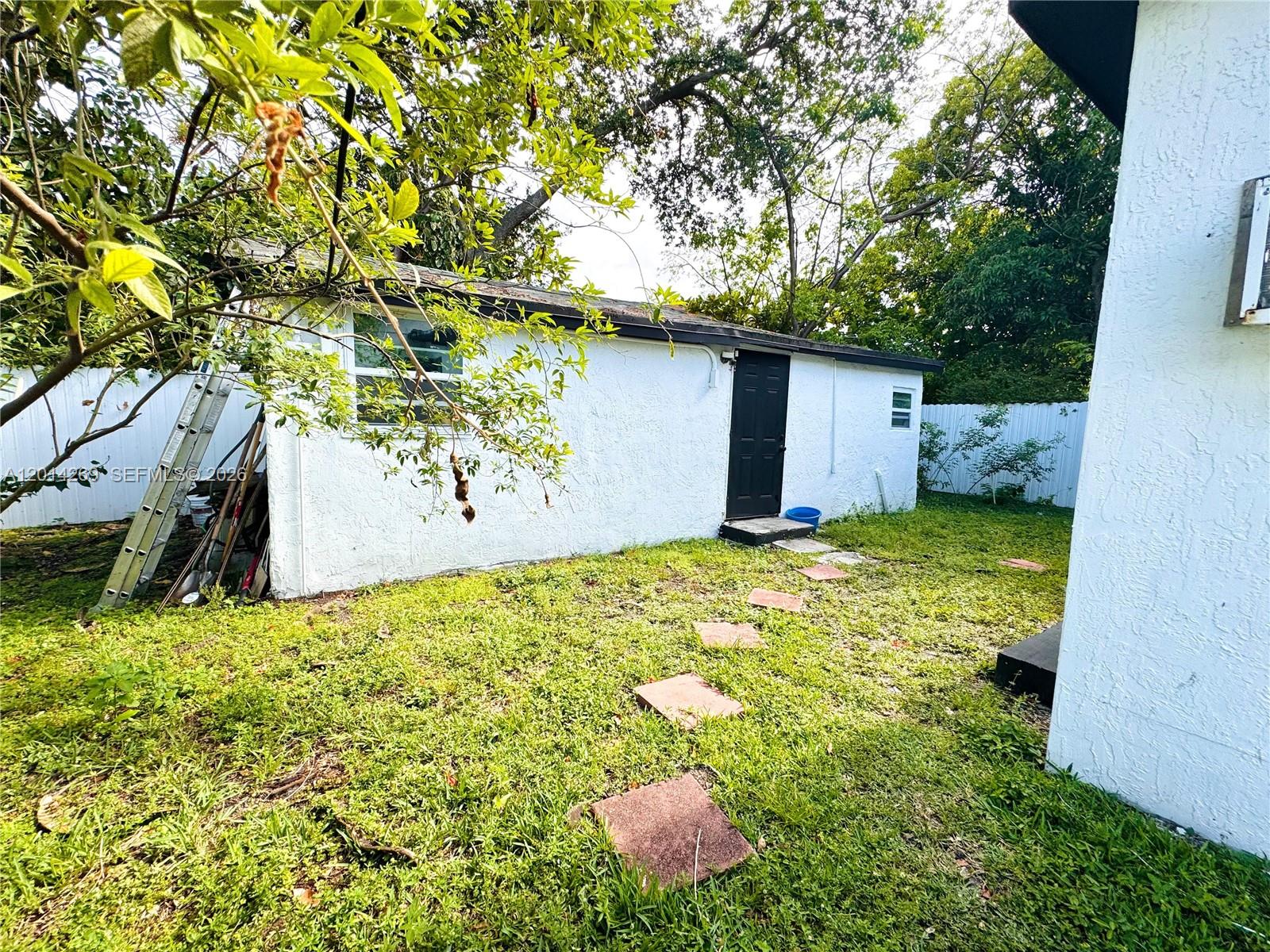 ORANGE HEIGHTS - Residential