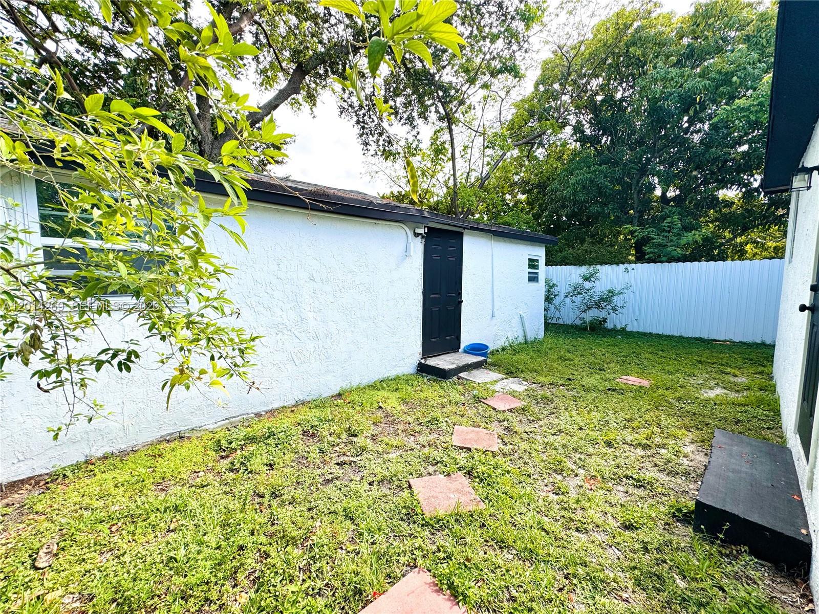 ORANGE HEIGHTS - Residential