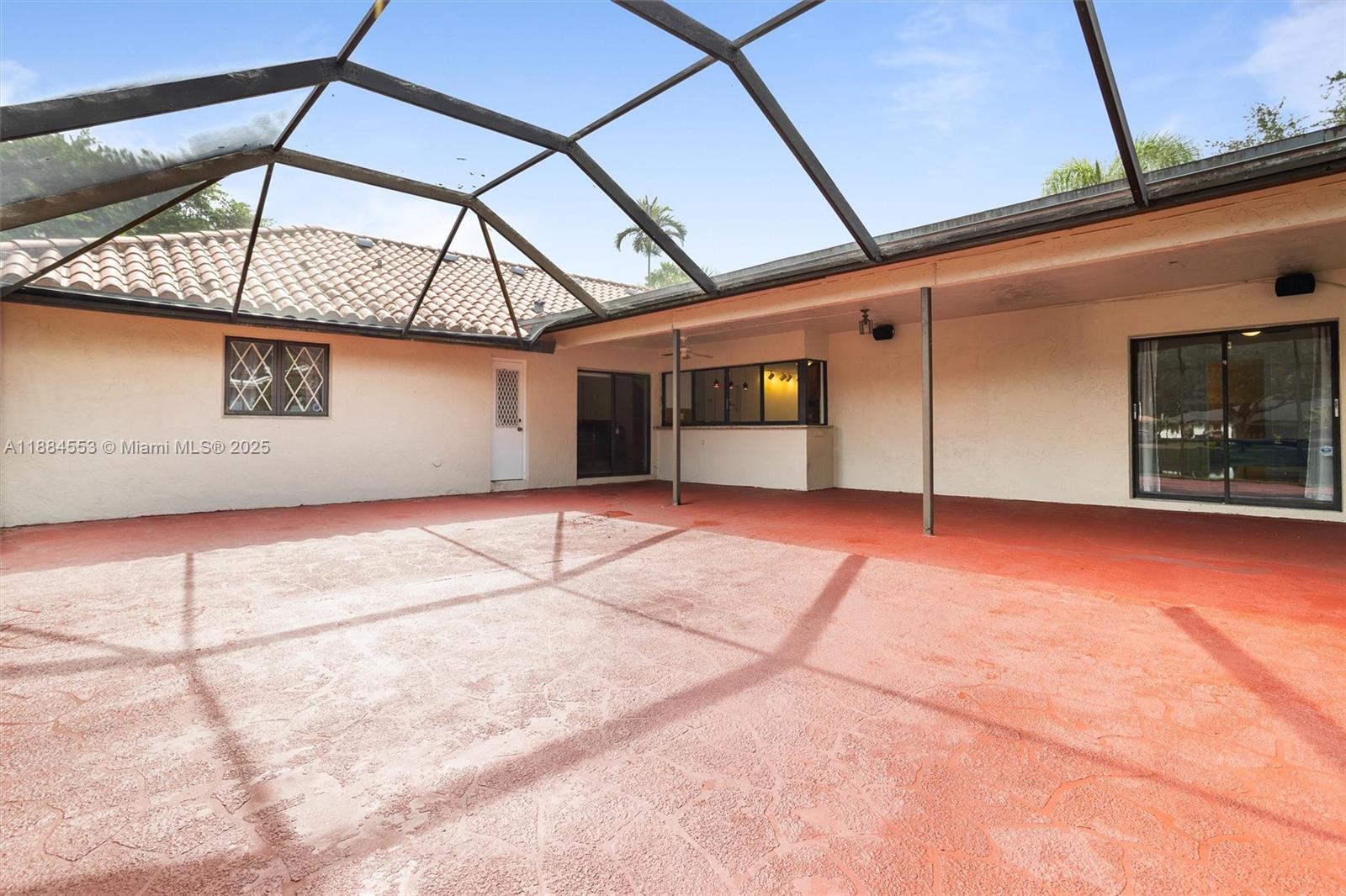 JACARANDA VILLAS - Residential Lease