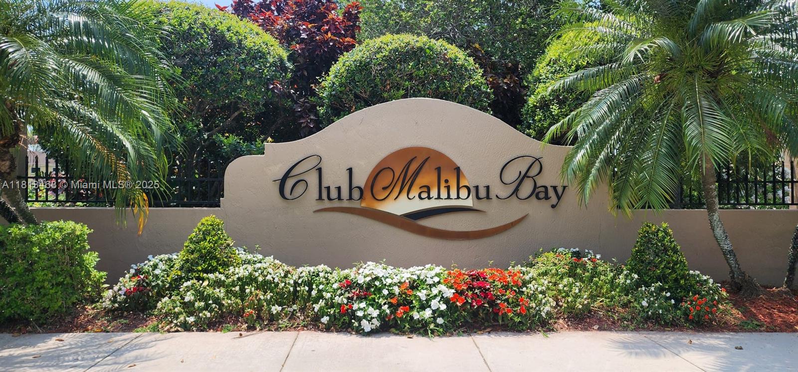 Rental Property at 945 Ne 33rd Ter 202, Homestead, Miami-Dade County, Florida - Bedrooms: 2 
Bathrooms: 2  - $1,900 MO.