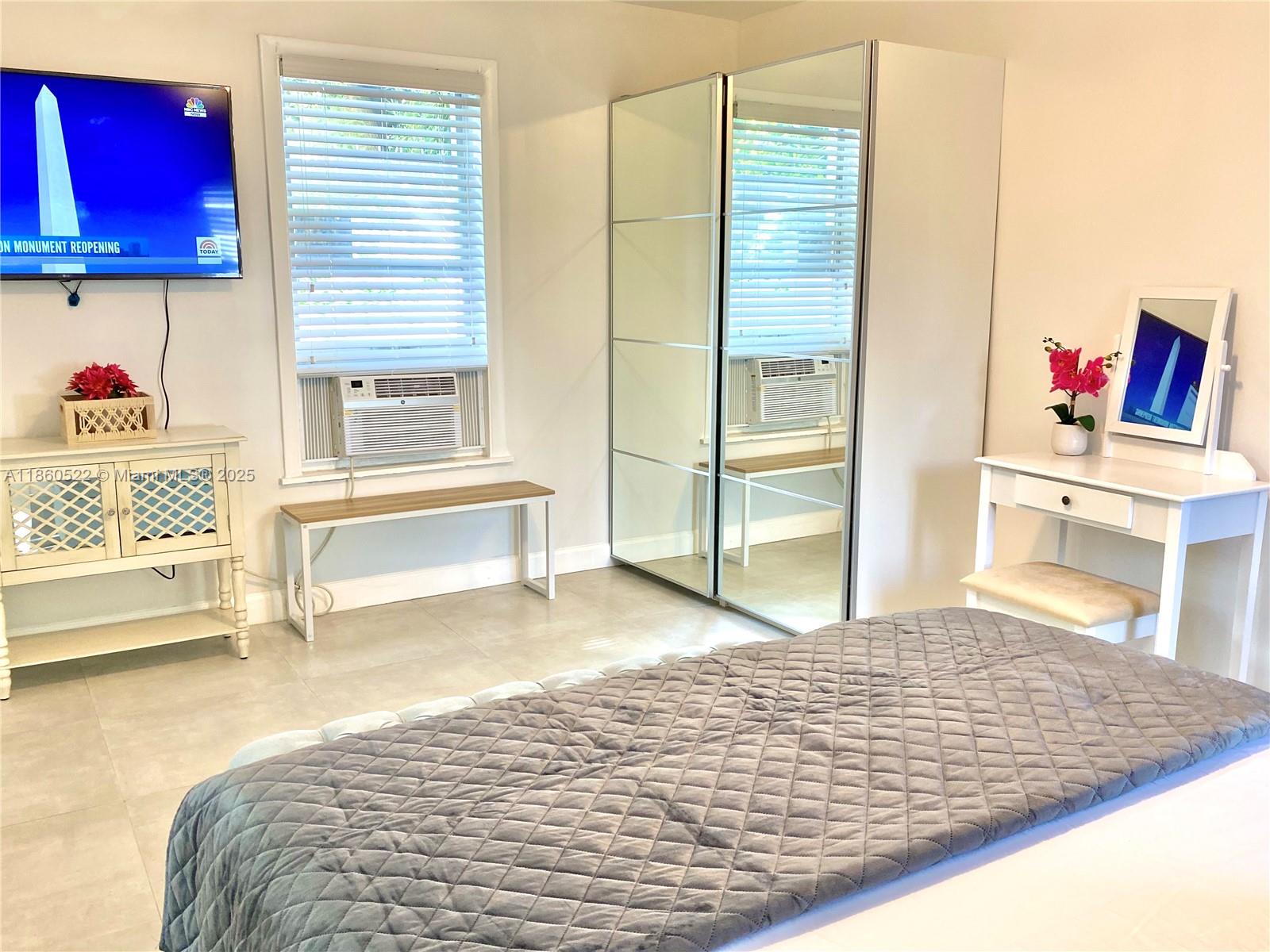 SHADOWLAWN - Residential Lease