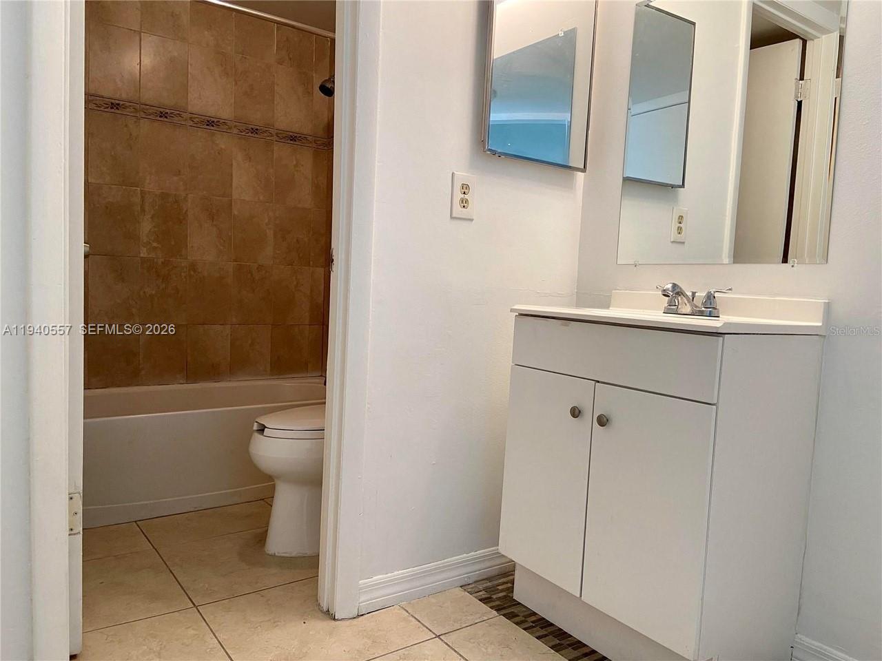 LEMON TREE CONDOMINIUMS - Residential