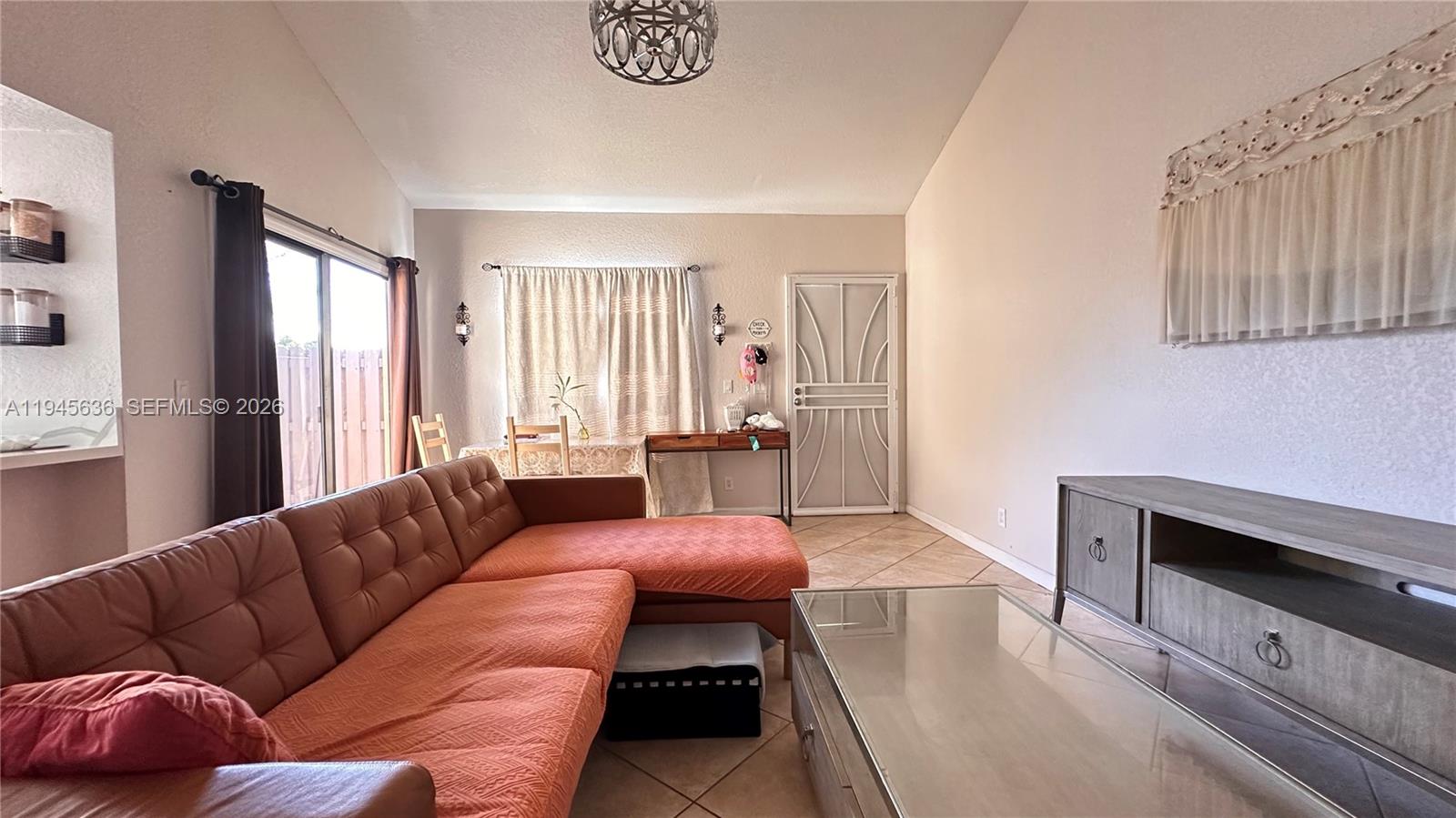 8189 SW 24th St 8189