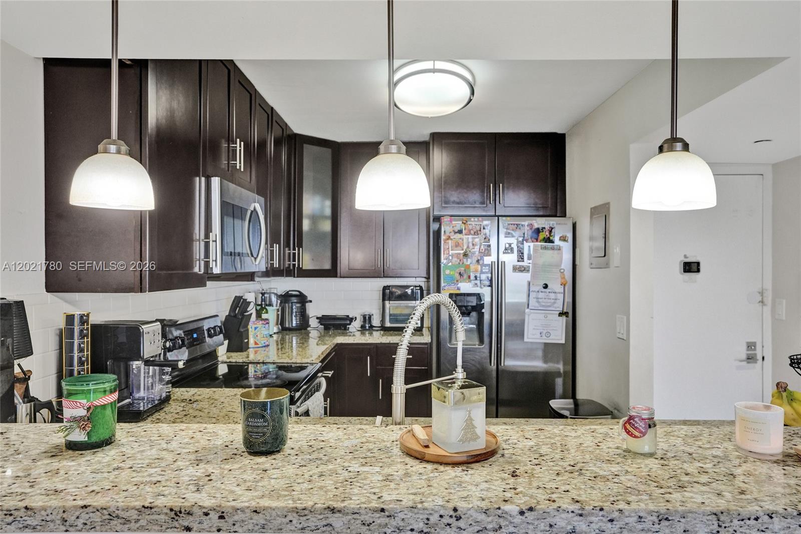 20335 W Country Club Dr 809