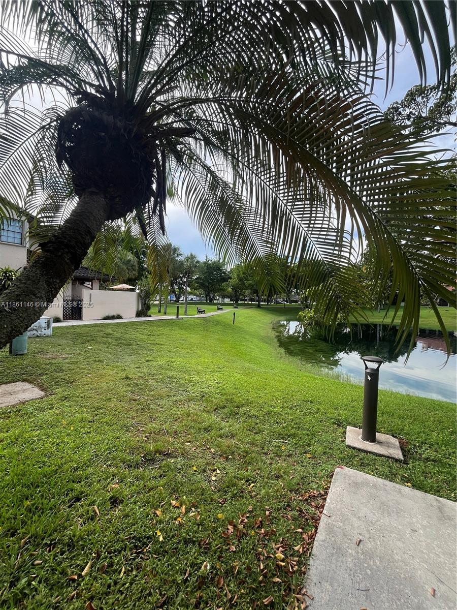 HOST CROSSINGS - Residential Lease